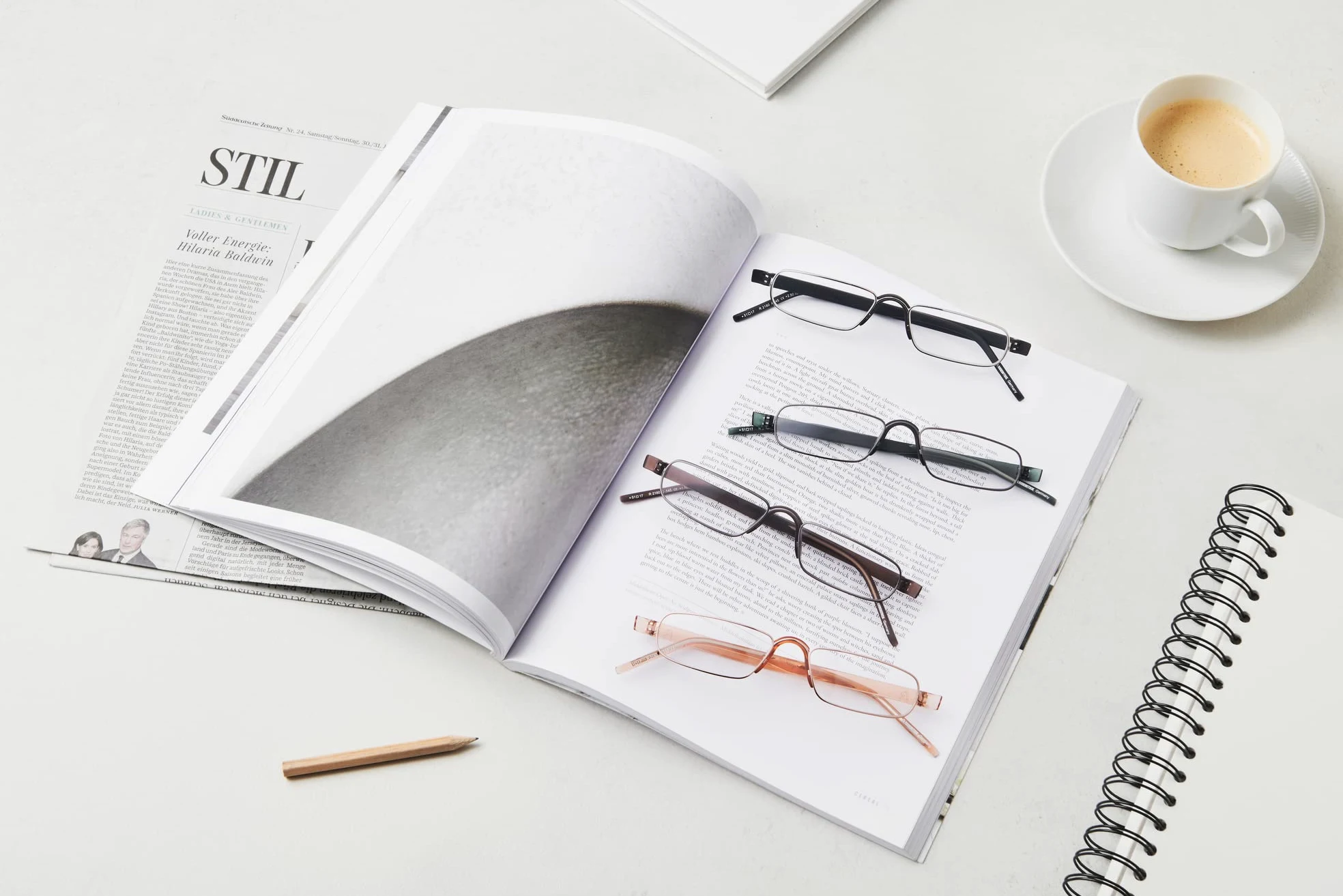 Rodenstock Akcesorium do czytania z lustrzanymi soczewkami i pełną krawędzią, okulary z lekką ramą ze stali nierdzewnej, dla dalekowidzów Uniseks ProRead R2180 (1 w zestawie)